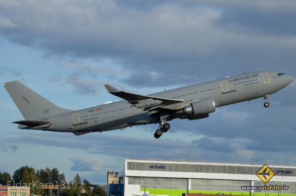 Airbus A330-202MRTT